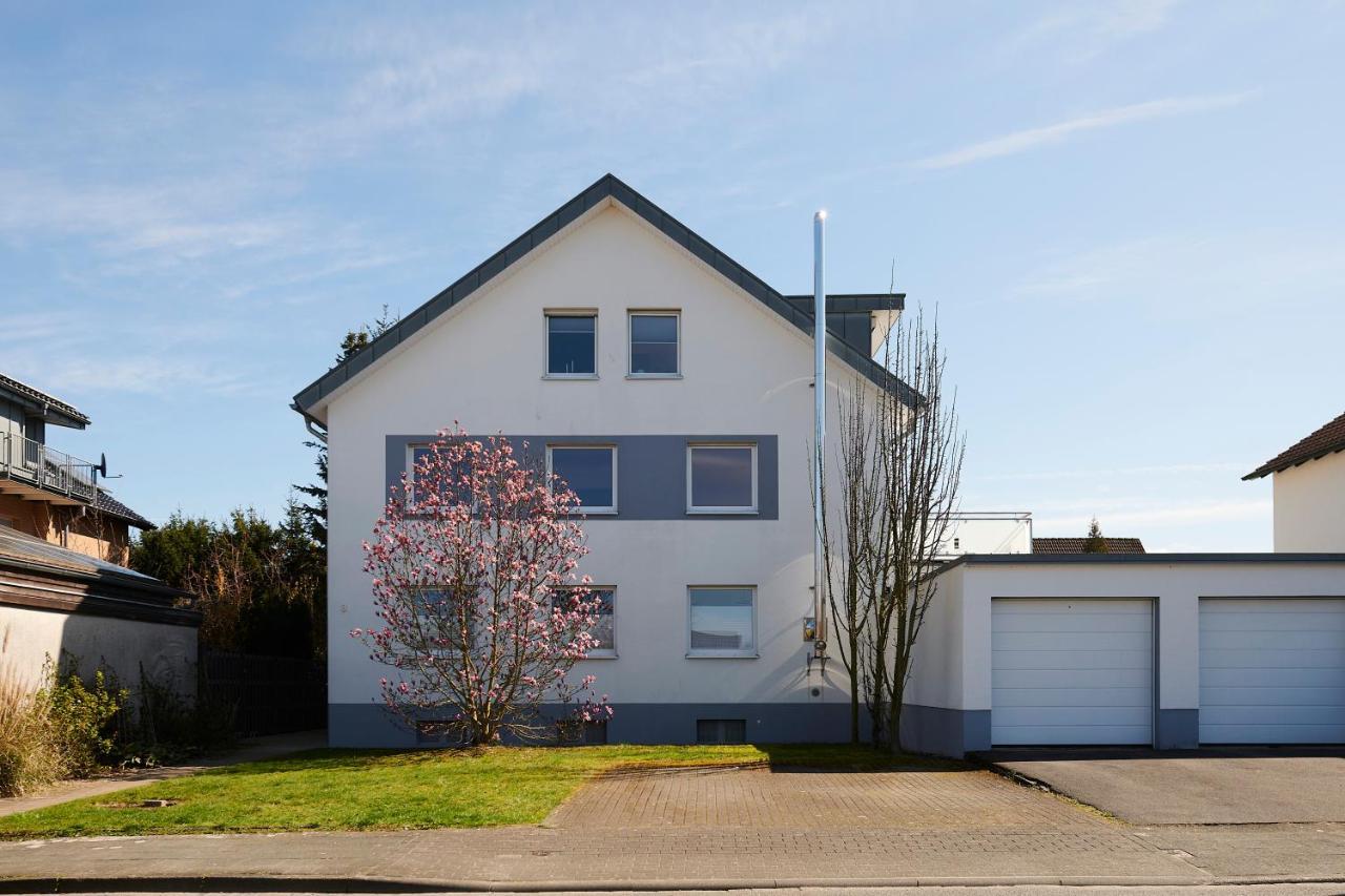 Wohntraumerei: Lichtdurchflutete Design-Oase in Ruhiger Stadtlage Apartment Paderborn Exterior photo